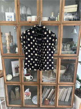 Jones New York 100% Silk Polka Dot Short Sleeve Blouse